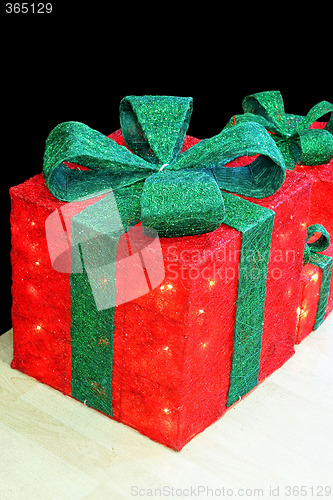 Image of Red gifts