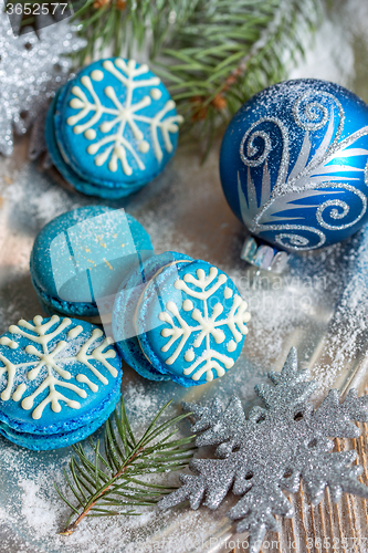 Image of Christmas almond cakes.