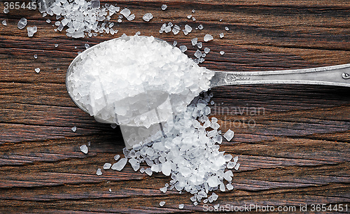 Image of spoon of sea salt