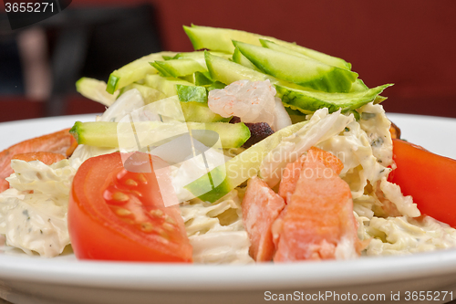 Image of Healthy shrimp salad 