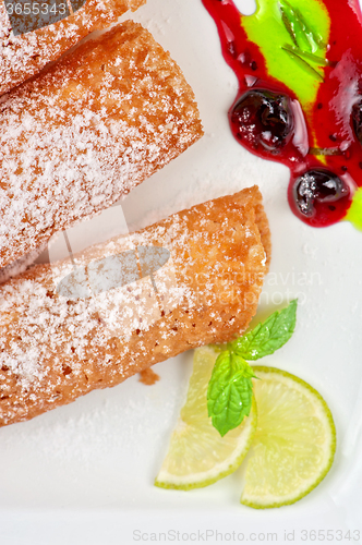 Image of Sicilian cannoli at plate