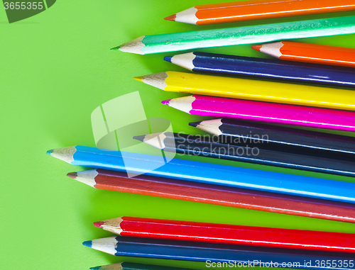 Image of color pencils