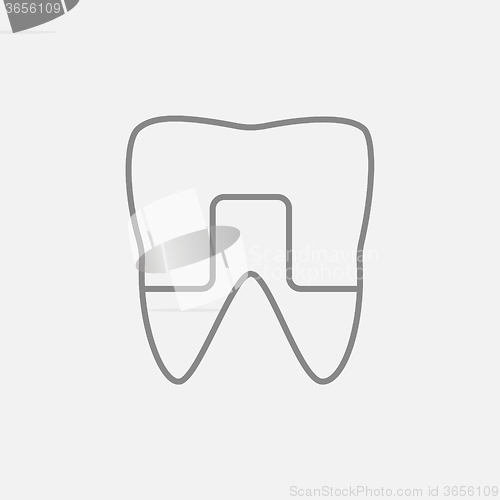 Image of Crowned tooth line icon.