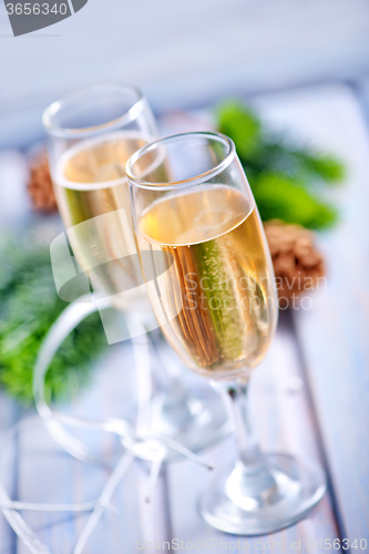 Image of Two Champagne Glass