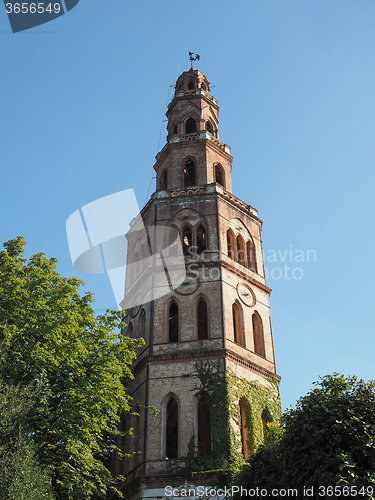 Image of Moncanino Tower in San Mauro