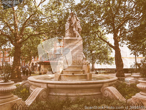 Image of Retro looking Shakespeare statue in London