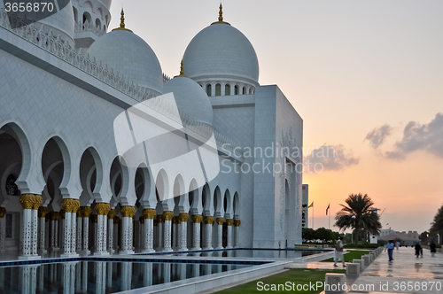 Image of the Sheikh Zayed Grand Mosque