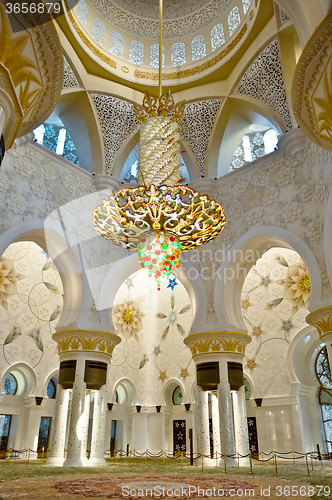 Image of the Sheikh Zayed Grand Mosque