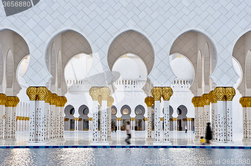 Image of the Sheikh Zayed Grand Mosque