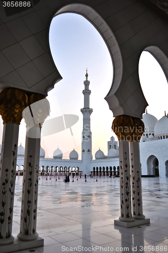 Image of the Sheikh Zayed Grand Mosque