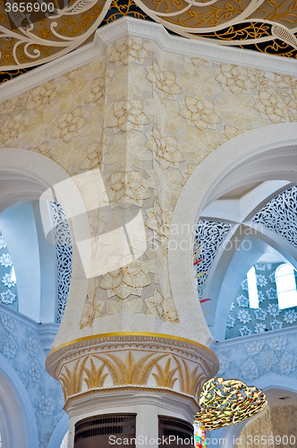 Image of the Sheikh Zayed Grand Mosque