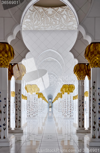 Image of the Sheikh Zayed Grand Mosque