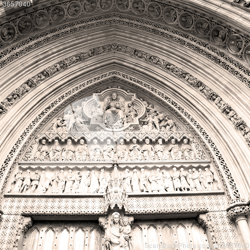 Image of rose window weinstmister  abbey in london old church door and ma