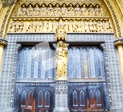 Image of rose window weinstmister  abbey in london old church door and ma