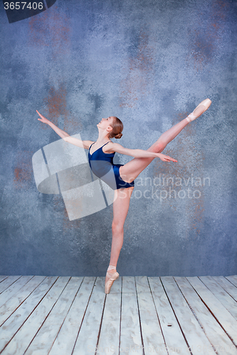 Image of The young ballerina posing  