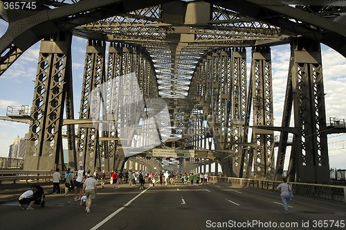 Image of harbour bridge