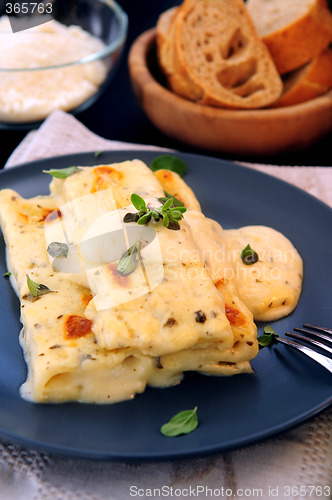 Image of Cannelloni pasta