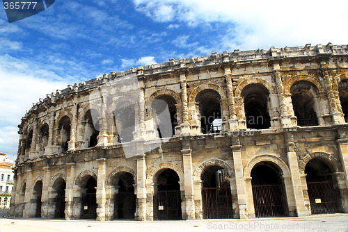 Image of Roman arena in Nimes France