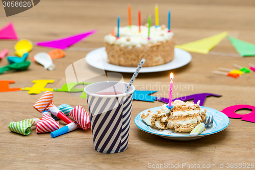 Image of Happy birthday still life with cake and drinks for a chldren\'s p