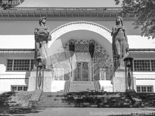 Image of Black and white Ernst Ludwig House in Darmstadt