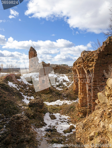 Image of ruins ,   Golshany  Belarus
