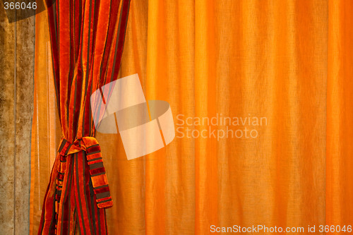 Image of Curtain horizontal