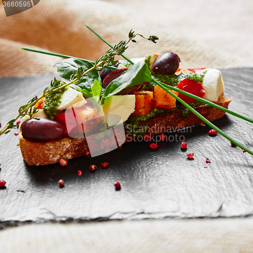 Image of Bruschetta with roasted pumpkin