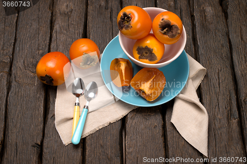 Image of Orange persimmons