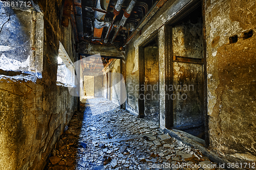 Image of ruins factory damage