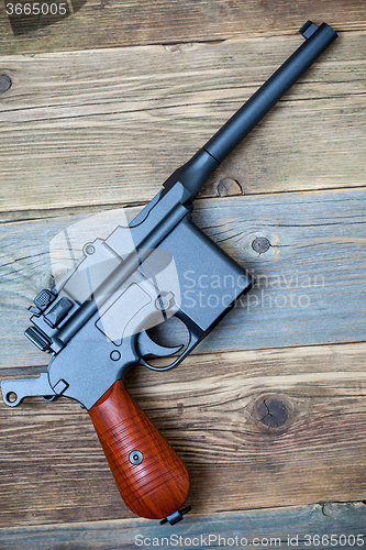 Image of submachine gun Mauser