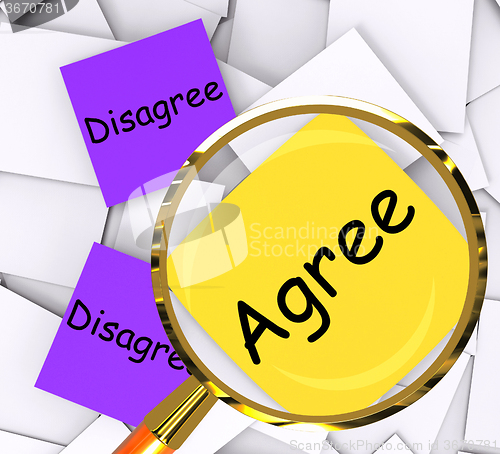 Image of Agree Disagree Post-It Papers Show In Favor Of Or Against