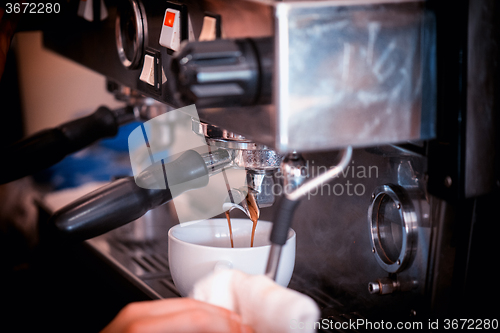 Image of preparing coffee in cafe