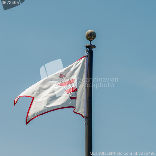 Image of hilton head harbor town lighthouse flag