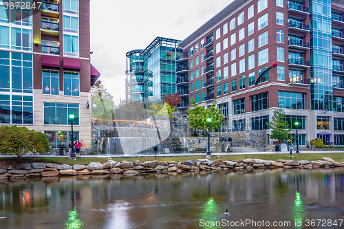 Image of street scenes around falls park in greenville south carolina