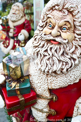 Image of Santa Claus statue