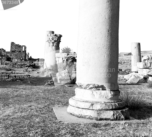 Image of and the roman temple history pamukkale    old construction in as