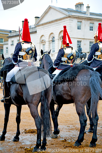 Image of in london horse and cavalry for     queen