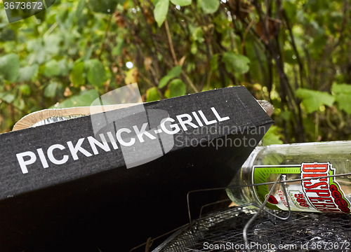 Image of Picknick litter lying on ground