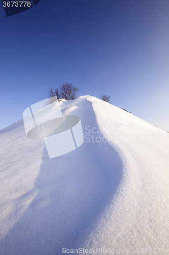 Image of snow covered hill  