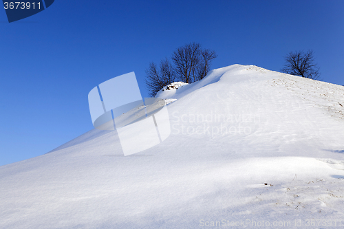 Image of snow covered hill  
