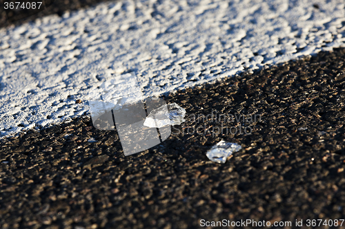 Image of   glass of a car  