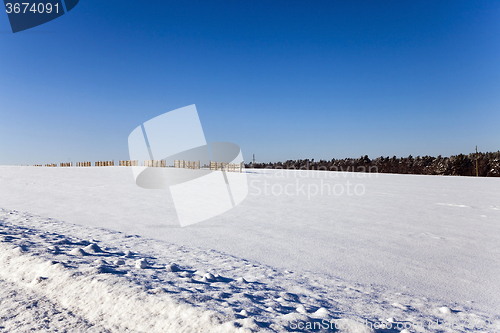 Image of   winter season.   track.