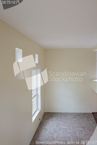 Image of Interior of unfinished living room 