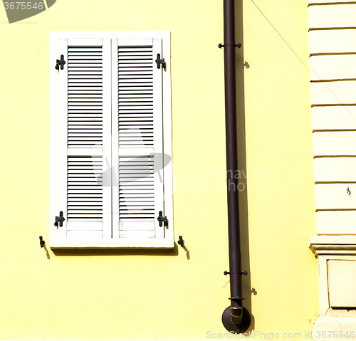 Image of shutter europe  italy  lombardy       in  the milano old   water