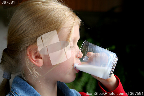 Image of Drink milk!