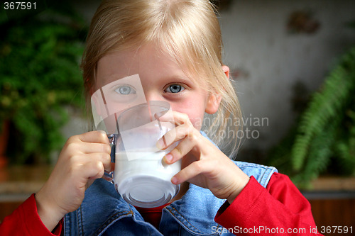 Image of Drink milk!