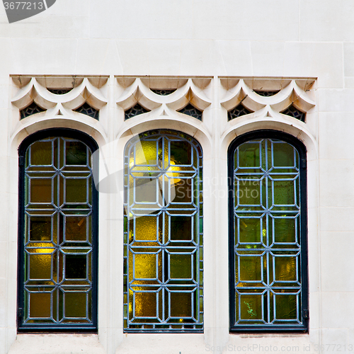 Image of old windon in england london brick and glass the wall 