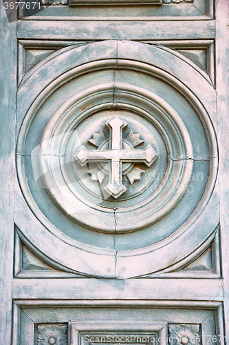 Image of  cross traditional   door    in italy   traditional   