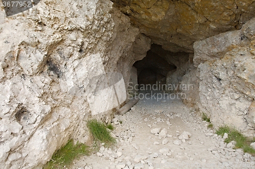 Image of Tunnel in stone