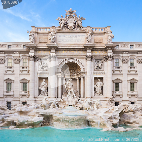 Image of Trevi Fountain, Rome, Italy.